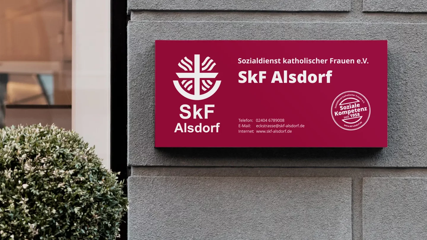 Schild SkF Alsdorf an Wand